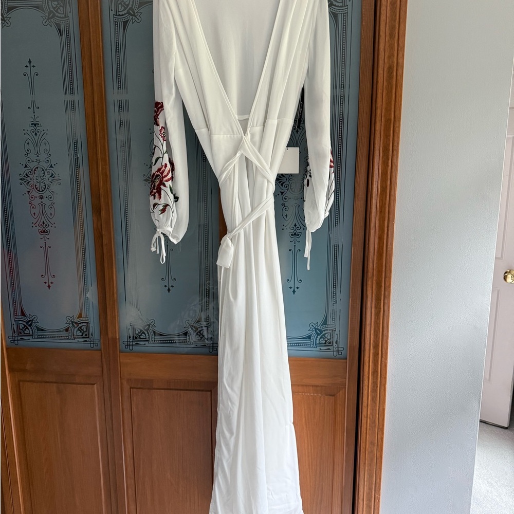 Lulu's White Long Sleeve Floral Embroidered Dress